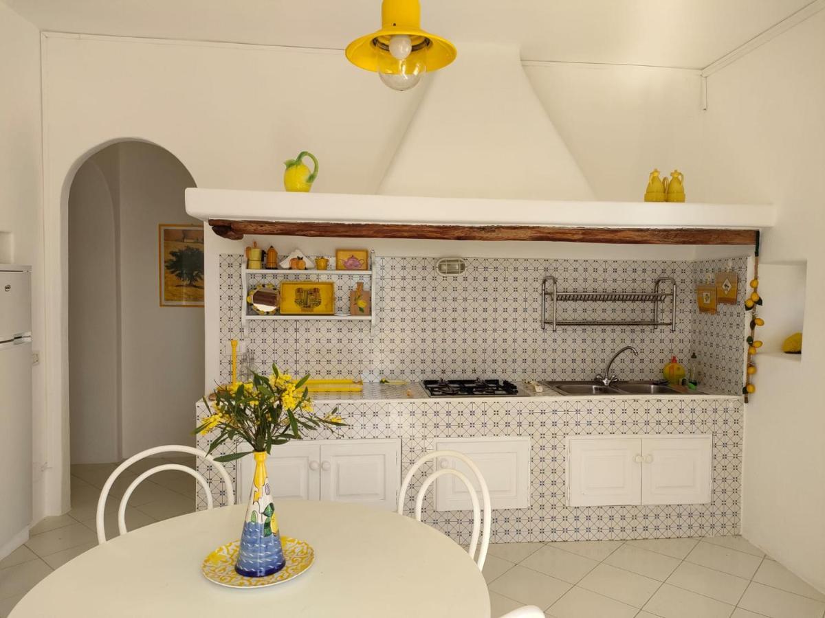 Villa Casa Mariva à Lipari  Extérieur photo