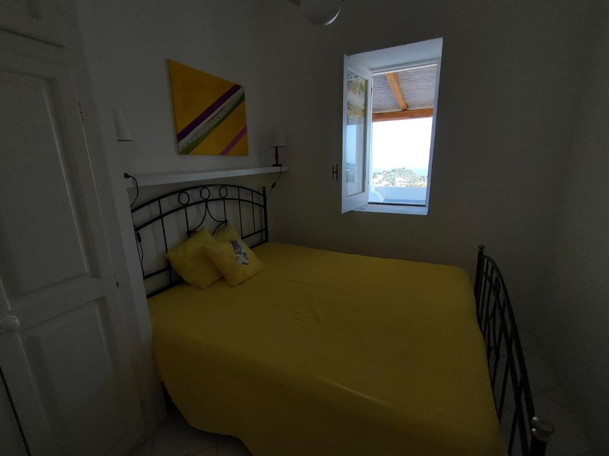 Villa Casa Mariva à Lipari  Extérieur photo